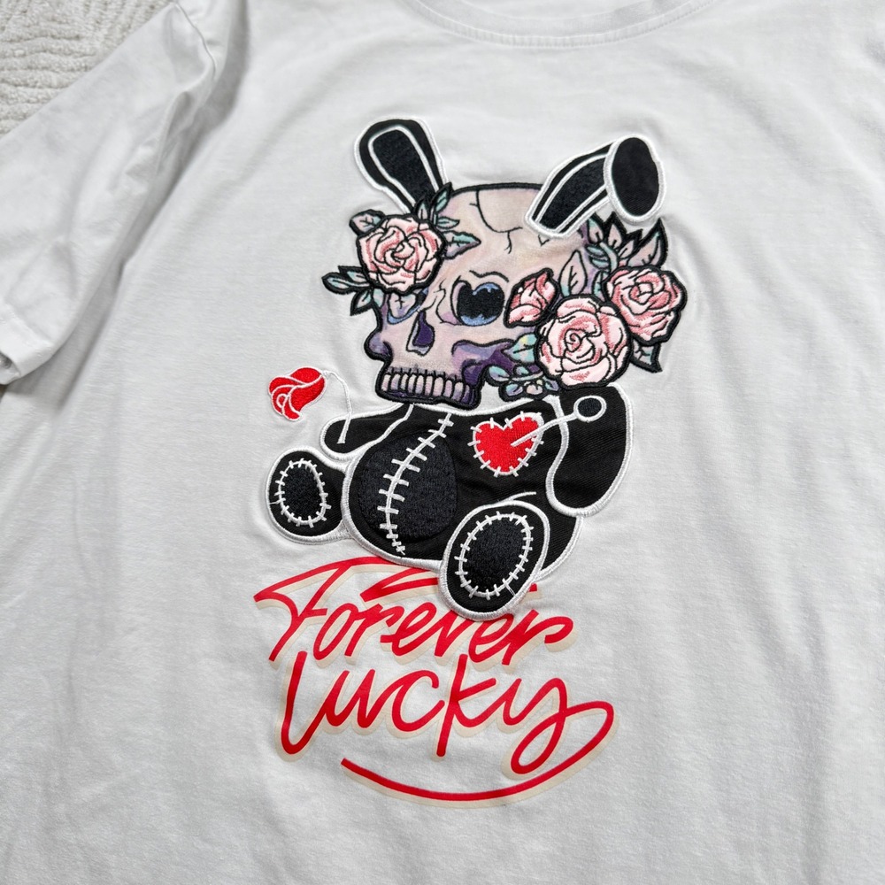 Lucky Charm T Shirt Men L White Skull Bunny Punk Goth Edgy Emo Street BKYS Y2K